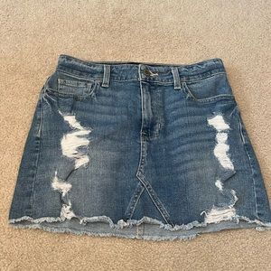 Hollister High Rise Jean skirt—Size 3 waist 26
